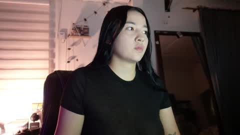 emma_johnson_ online show from 12.24.24