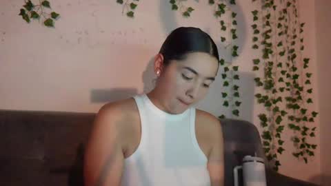 emma_johnson_ online show from 01.15.25