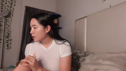 emma_johnson_ online show from 01.24.25