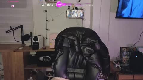 emma_johnson_ online show from 02.10.25