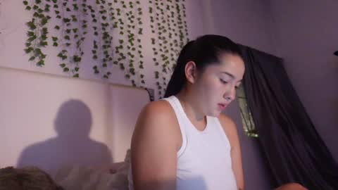 emma_johnson_ online show from 10.19.25