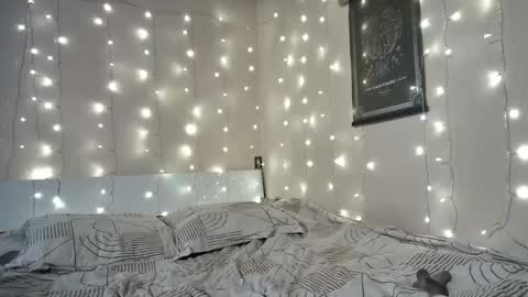 emma_just online show from 03.30.26