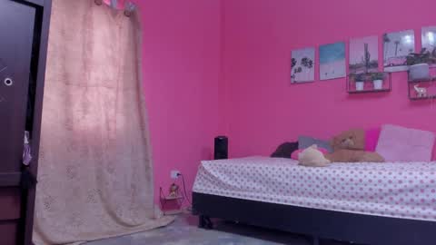 whises lits        online show from 02.04.25