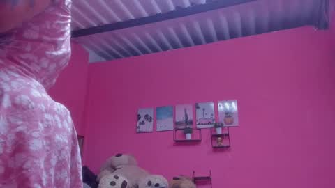 whises lits        online show from 02.13.25