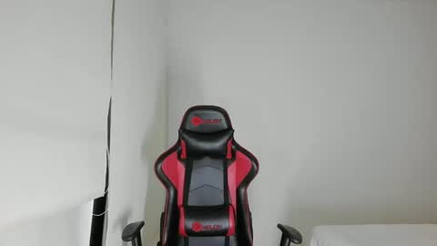 Emma 3 online show from 02.24.25