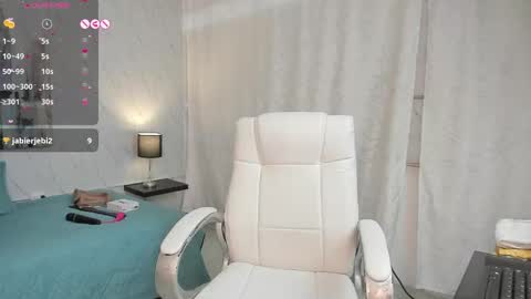 Emma  online show from 01.24.25