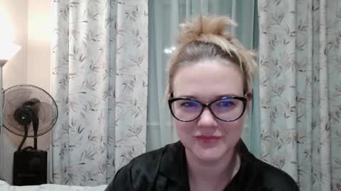 emma_misty_ online show from 12.03.25