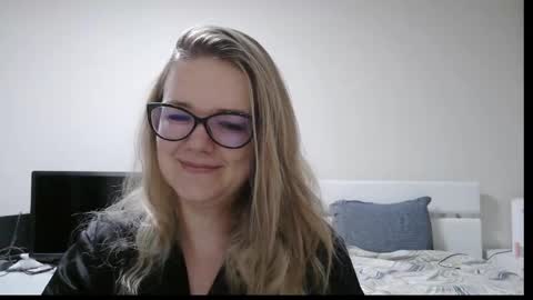 emma_misty_ online show from 02.02.26