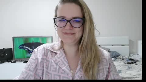 emma_misty_ online show from 03.31.26