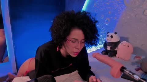     online show from 01.25.25