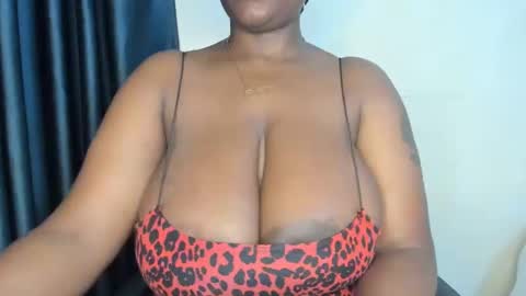 Snapshot of emma_remi chatting on 03.06.25 emma_remi online show from 03.06.25