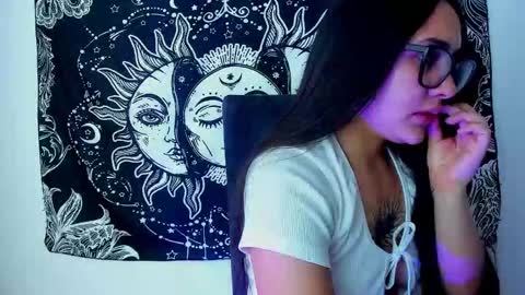 Emma online show from 11.12.25