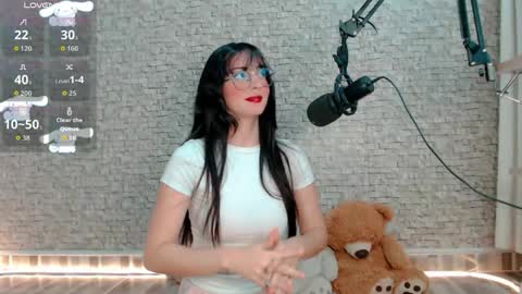Emma  online show from 05.19.26