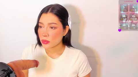 Snapshot of emma_walton_ chatting on 02.26.26 online show from 02.26.26