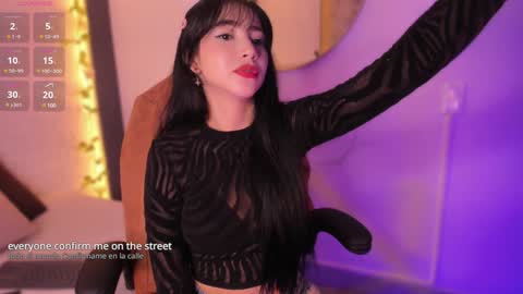 Snapshot of emma_woods__ chatting on 12.27.24 emma_woods__ online show from 12.27.24