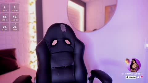 Snapshot of emma_woods__ chatting on 12.29.24 emma_woods__ online show from 12.29.24