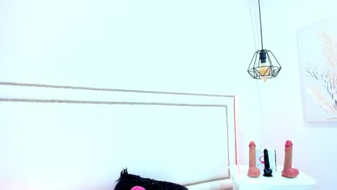 Emma  online show from 05.27.26