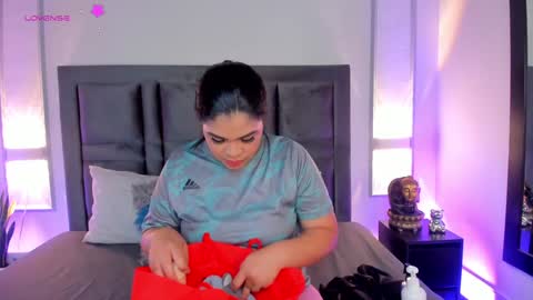 Snapshot of emmabecket2 chatting on 02.08.25 emma becket online show from 02.08.25