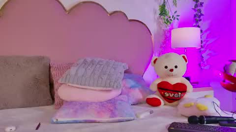 Welcome Im yosein  Your love is my passion activate it with your tips and enjoy with me online show from 06.22.26