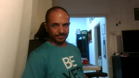 Ariel online show from 10.05.25