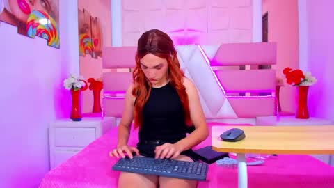 Emma Hilton online show from 05.14.26