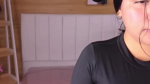 Emma online show from 12.21.24