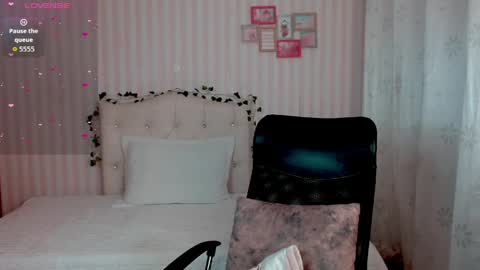 Emmas Room online show from 03.23.26