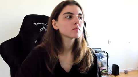 Snapshot of emmamon chatting on 09.09.25 Emma online show from 09.09.25