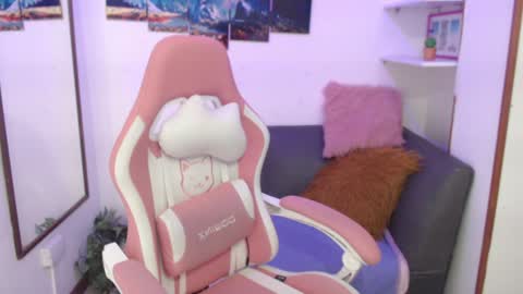 Emma  online show from 12.20.24