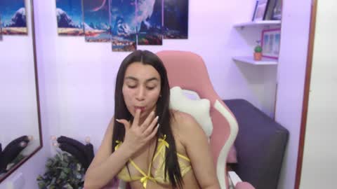 Emma  online show from 02.04.25