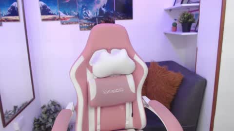 Emma  online show from 03.09.25