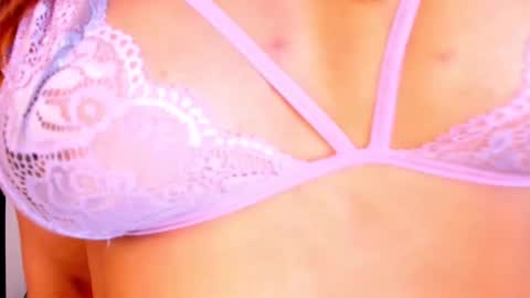 emmanaughty_ online show from 09.20.25