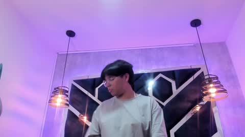 Emma 3 online show from 02.05.25