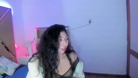 Emma online show from 10.15.25