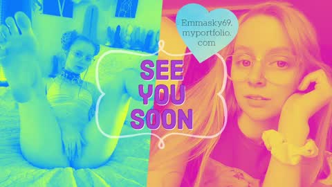 Snapshot of emmasky69 chatting on 12.21.24 Emma Sky online show from 12.21.24