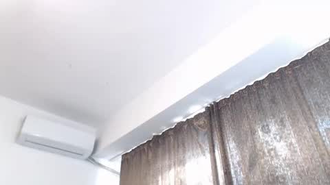 Emma online show from 02.11.25