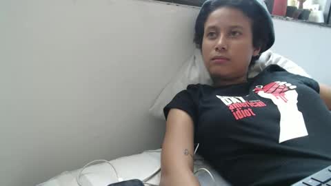 Snapshot of emmasweet95 chatting on 04.01.26 emmasweet95 online show from 04.01.26