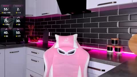 Snapshot of emmavictori chatting on 02.13.25 Shaiya online show from 02.13.25