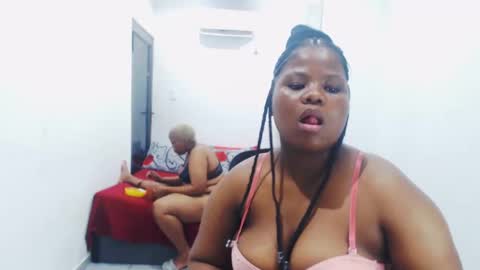 Emmy Lilly and Sam online show from 12.05.24