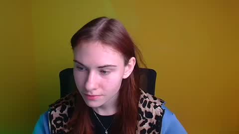 Snapshot of emmi_rossum chatting on 02.23.25 Emmi online show from 02.23.25