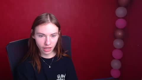 Snapshot of emmi_rossum chatting on 03.07.25 Emmi online show from 03.07.25