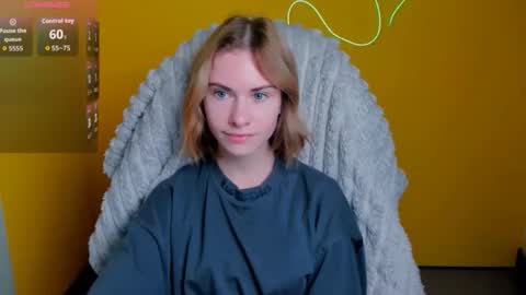 Emmi online show from 01.12.26