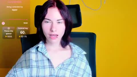 Emmi online show from 07.18.26