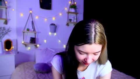 emmie_everly online show from 10.16.25