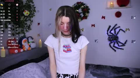 emmie_everly online show from 12.21.25