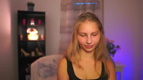 Emmie online show from 10.18.25