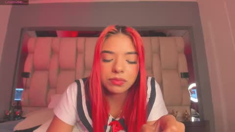 Snapshot of emmily_savage chatting on 02.15.25 online show from 02.15.25