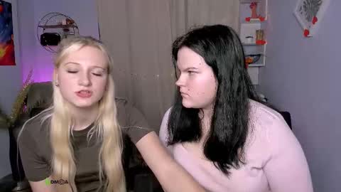 Snapshot of emmy_colt chatting on 02.24.26 Emmy online show from 02.24.26