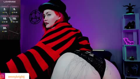 Emmy Bright     50  online show from 01.11.25