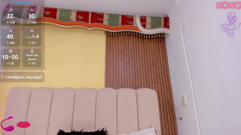 Snapshot of emmycruzz chatting on 02.12.25 emmy online show from 02.12.25